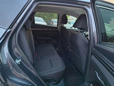 Hyundai Tucson 1.6 CRDi XLine (12)