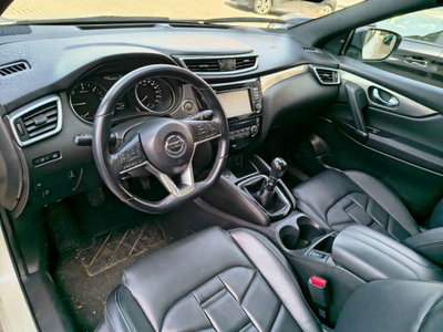 Nissan Qashqai 1.6 dCi 4WD Tekna (18)