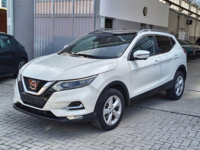 Nissan Qashqai 1.6 dCi 4WD Tekna (4)