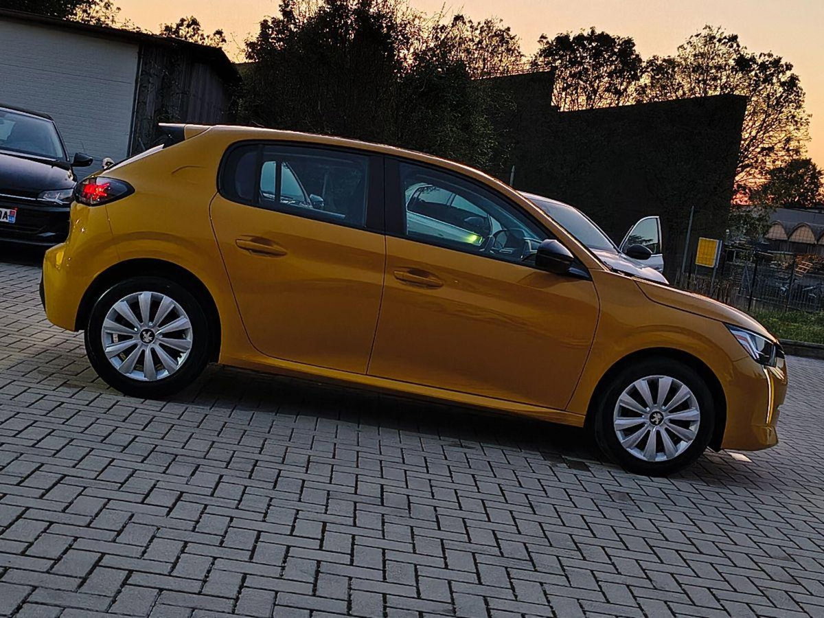 Peugeot 208 PureTech 75 Stop&Start 5 porte Active (9)