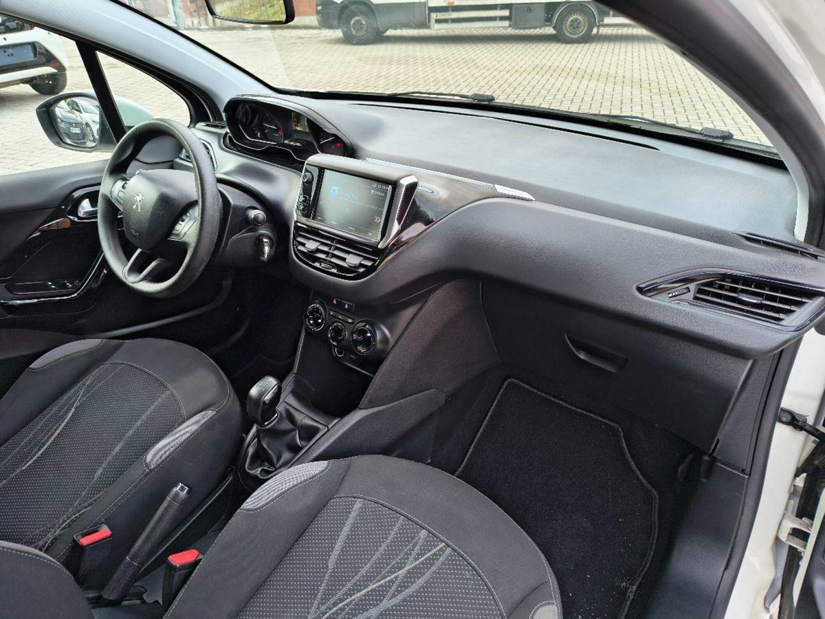 Peugeot 208 82 Stop&Start 5 porte Allure (10)