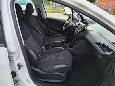 Peugeot 208 82 Stop&Start 5 porte Allure (9)