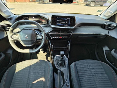Peugeot 208 PureTech 100 Stop&Start EAT8 5 porte Allure Navi Pack (14)