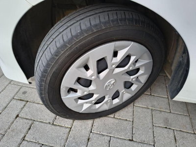 Toyota Aygo 1.0 VVT-i 72 CV 5 porte x-fun (18)