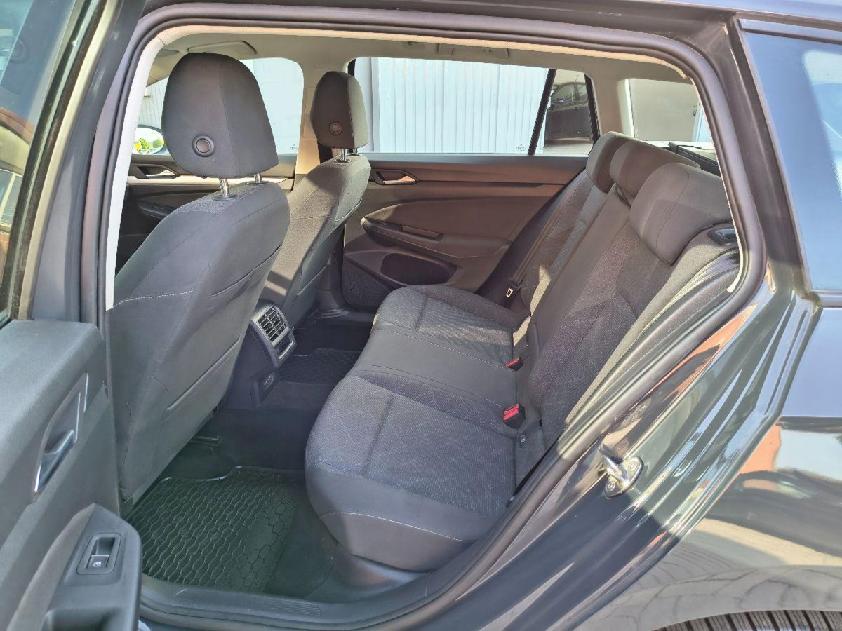 Volkswagen Golf Variant 2.0 TDI SCR DSG Style (14)