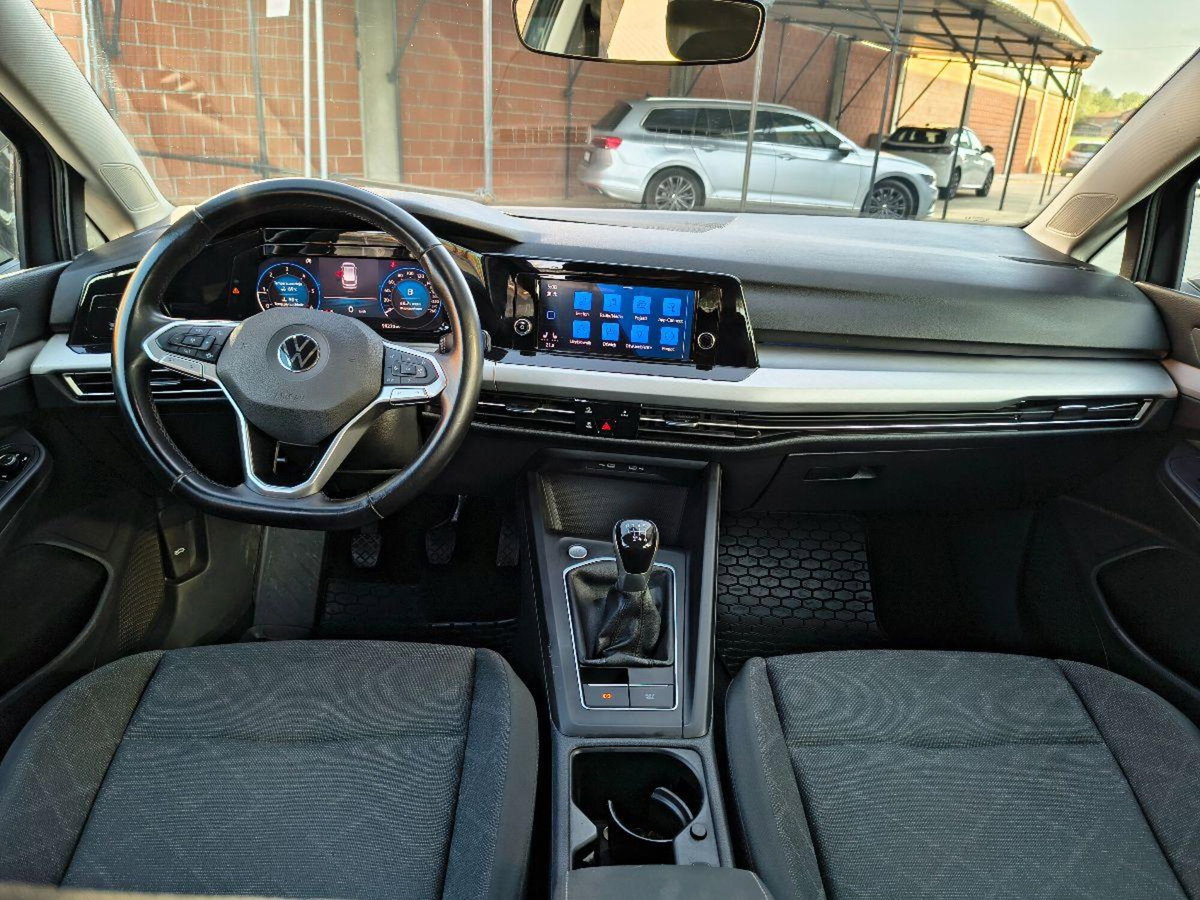 Volkswagen Golf Variant 2.0 TDI SCR DSG Style (15)