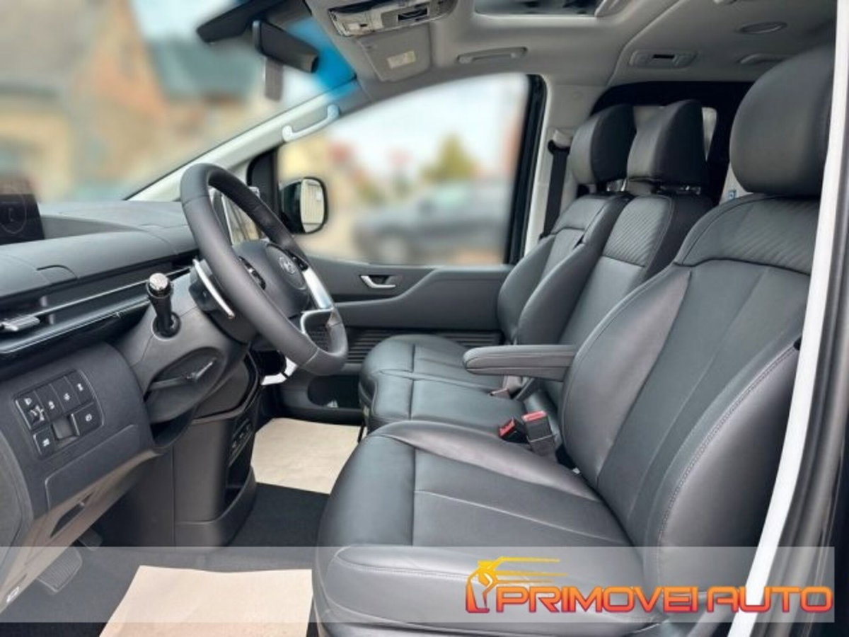 Hyundai Staria 2.2 awd auto (2)