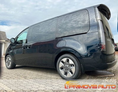 Hyundai Staria 2.2 awd auto (6)