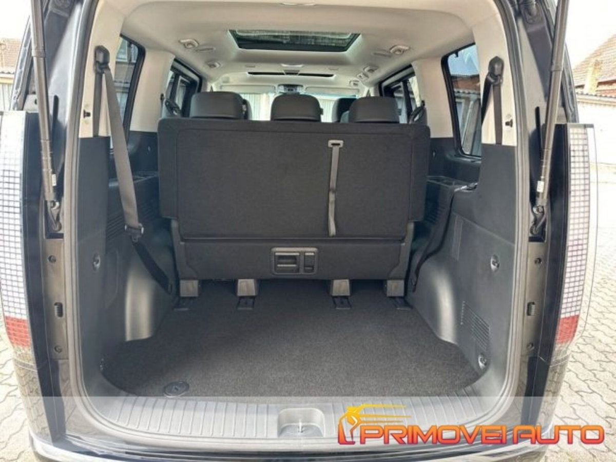 Hyundai Staria 2.2 awd auto (8)
