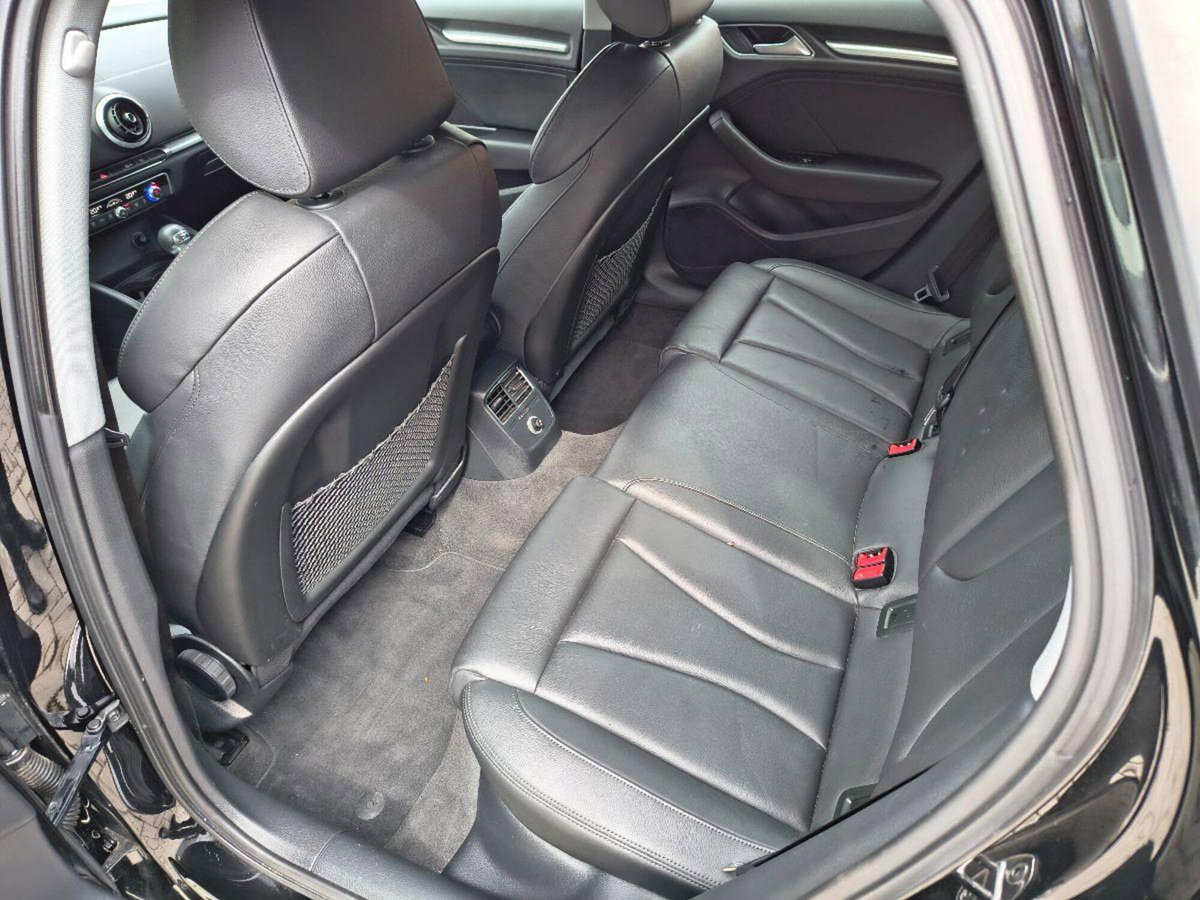 Audi A3 Sportback 30 TFSI S tronic Sport (13)