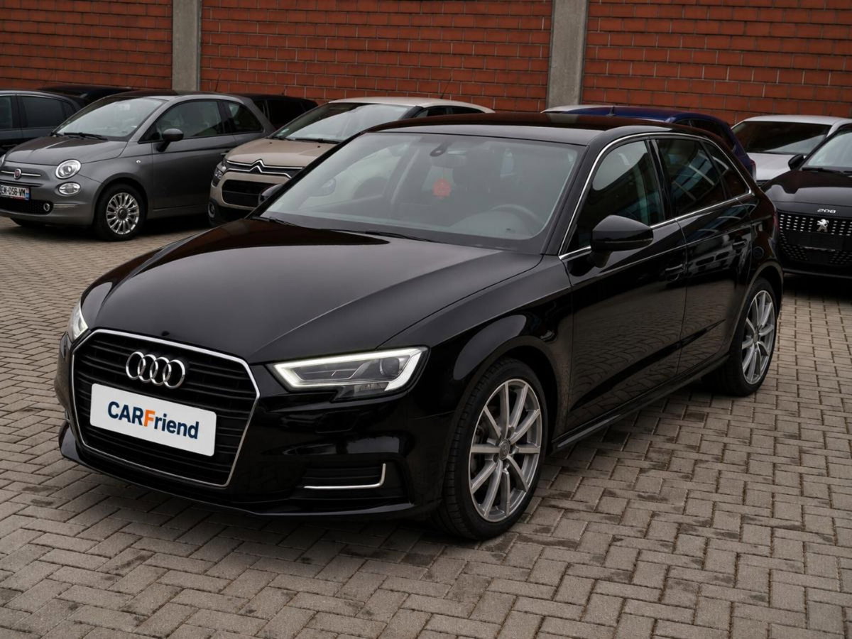 Audi A3 Sportback 30 TFSI S tronic Sport (3)