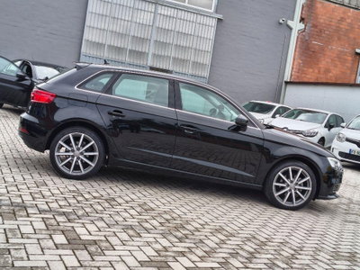 Audi A3 Sportback 30 TFSI S tronic Sport (8)