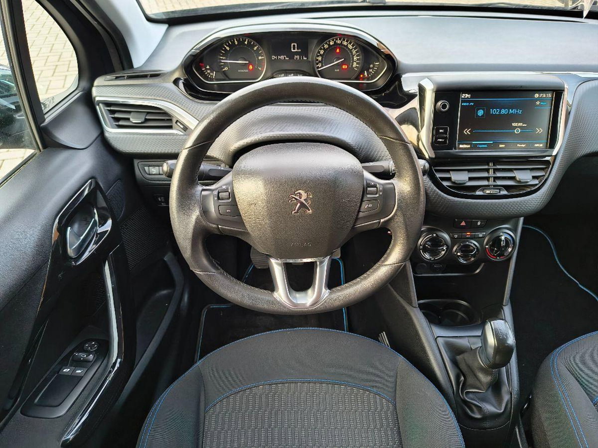 Peugeot 208 82 5 porte Allure (15)