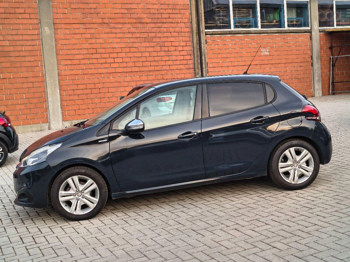 Peugeot 208 82 5 porte Allure (5)