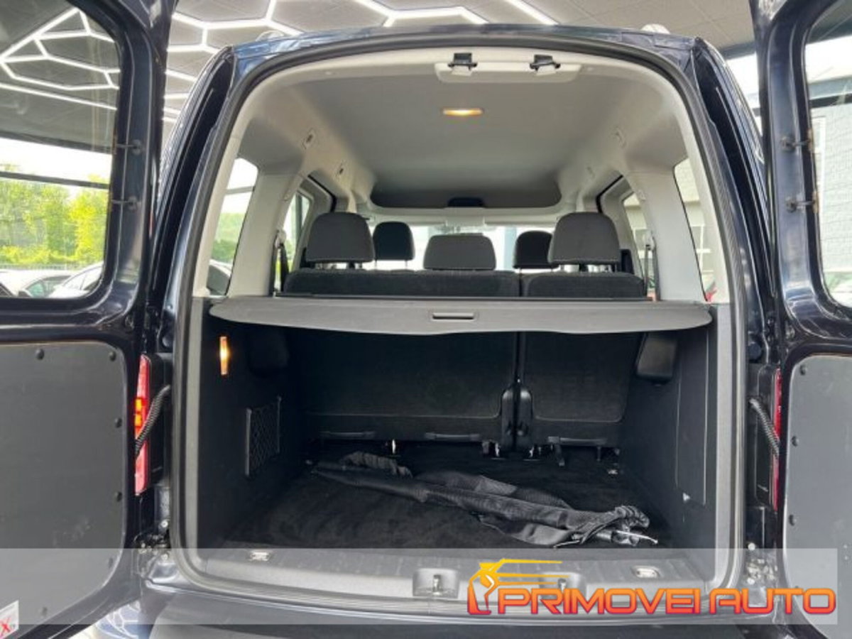 Volkswagen Caddy 2.0 TDI 150 CV (11)