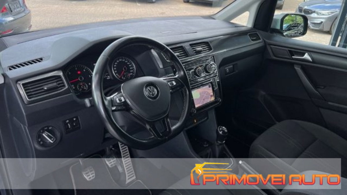 Volkswagen Caddy 2.0 TDI 150 CV (2)