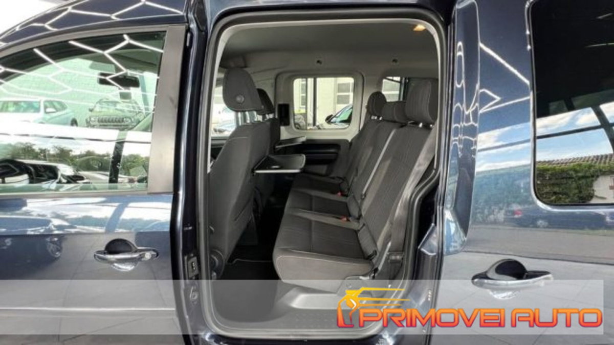 Volkswagen Caddy 2.0 TDI 150 CV (5)