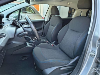 Peugeot 208 82 5 porte Touch (16)