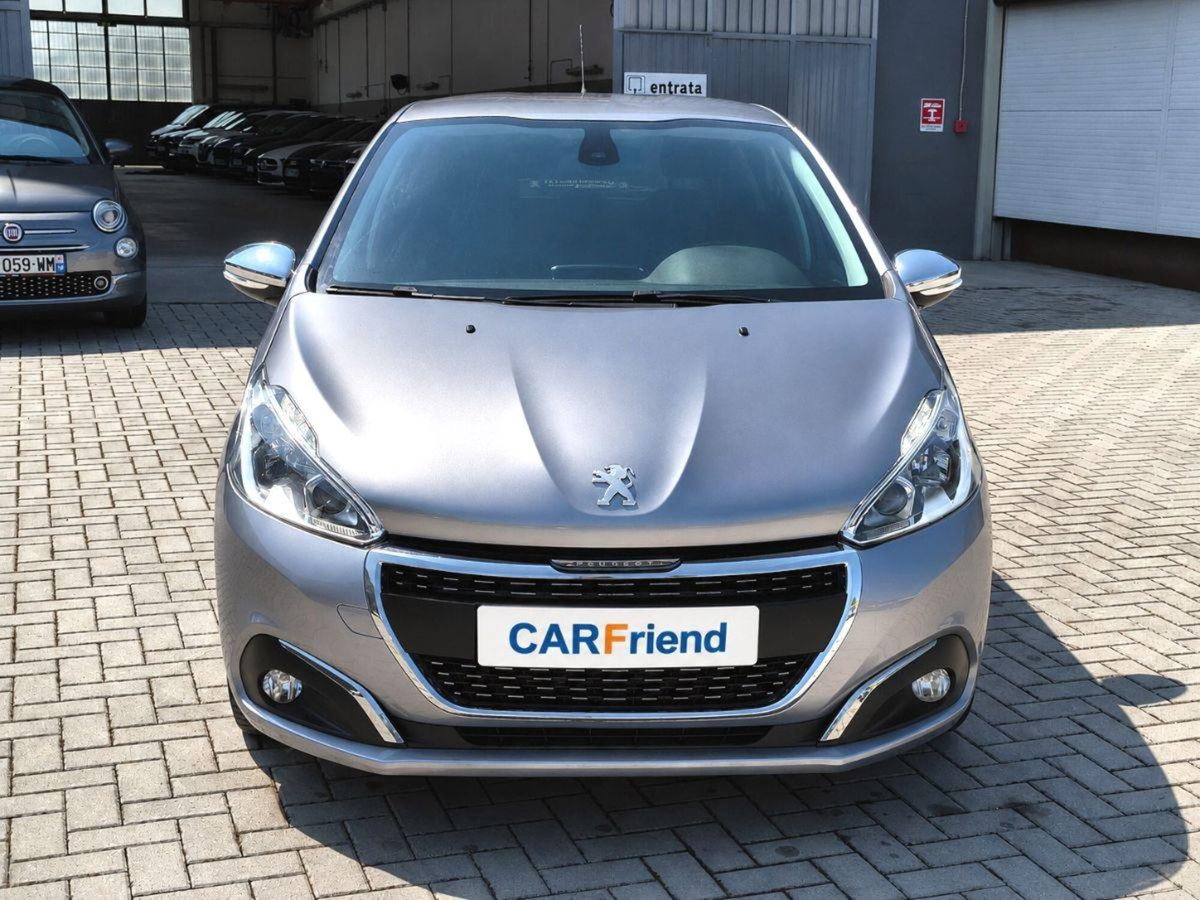 Peugeot 208 82 5 porte Touch (3)