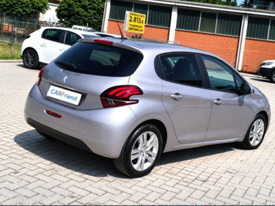 Peugeot 208 82 5 porte Touch (8)