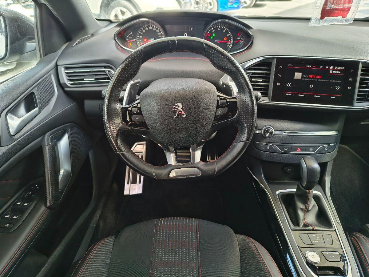Peugeot 308 PureTech Turbo 130 S&S EAT6 GT Line (13)
