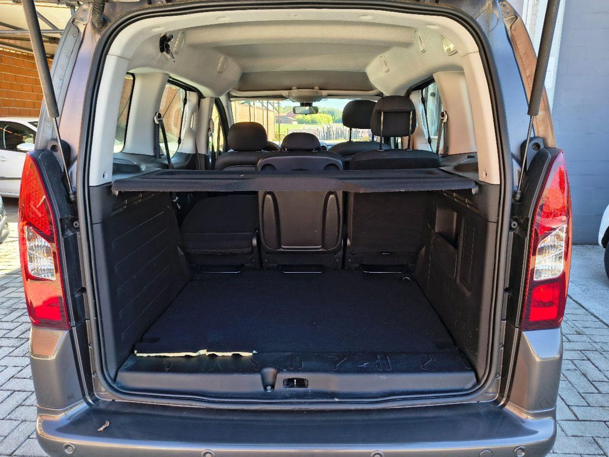 Peugeot Partner VTi 120 Outdoor (13)