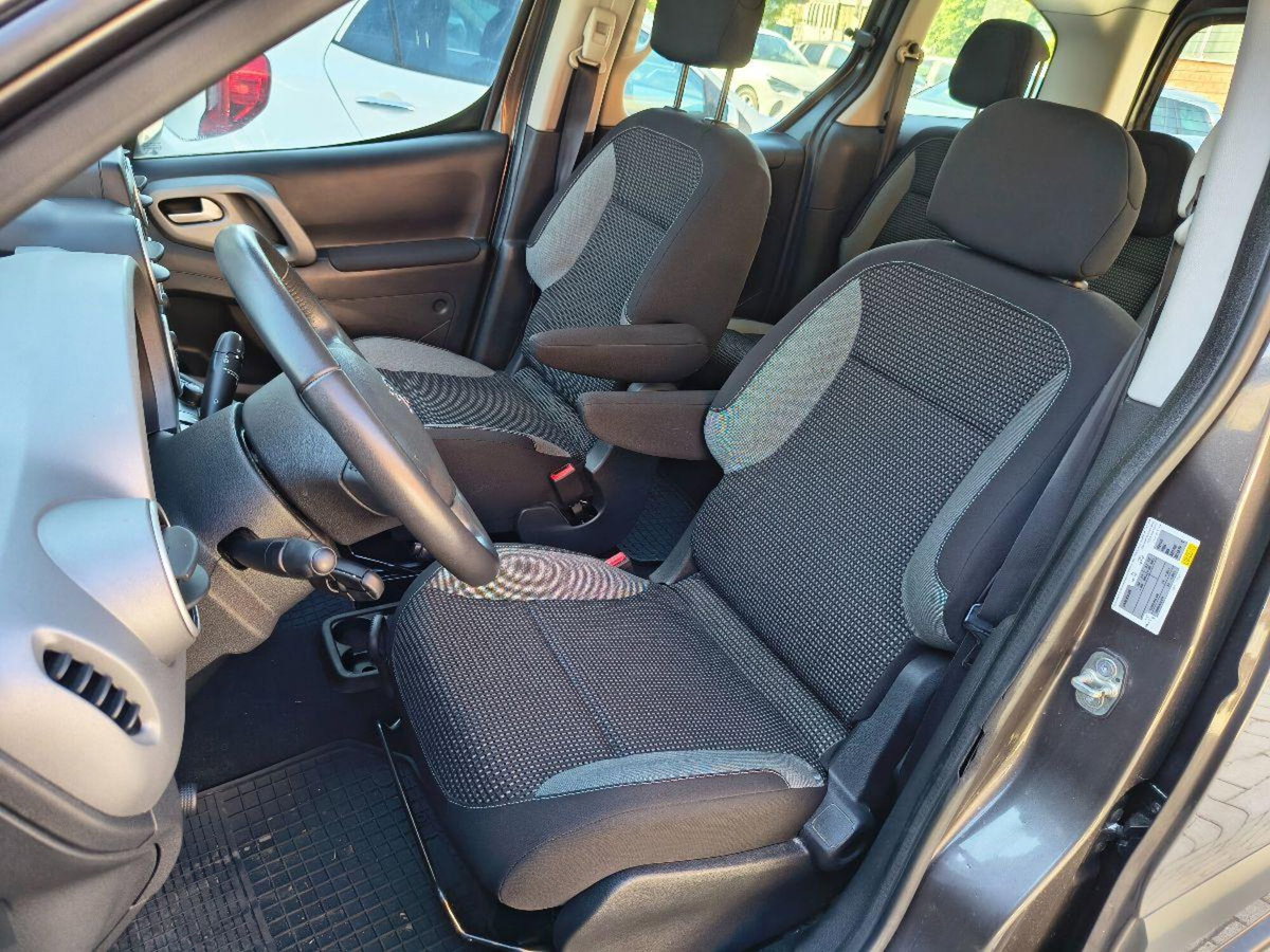 Peugeot Partner VTi 120 Outdoor (17)