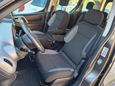 Peugeot Partner VTi 120 Outdoor (17)