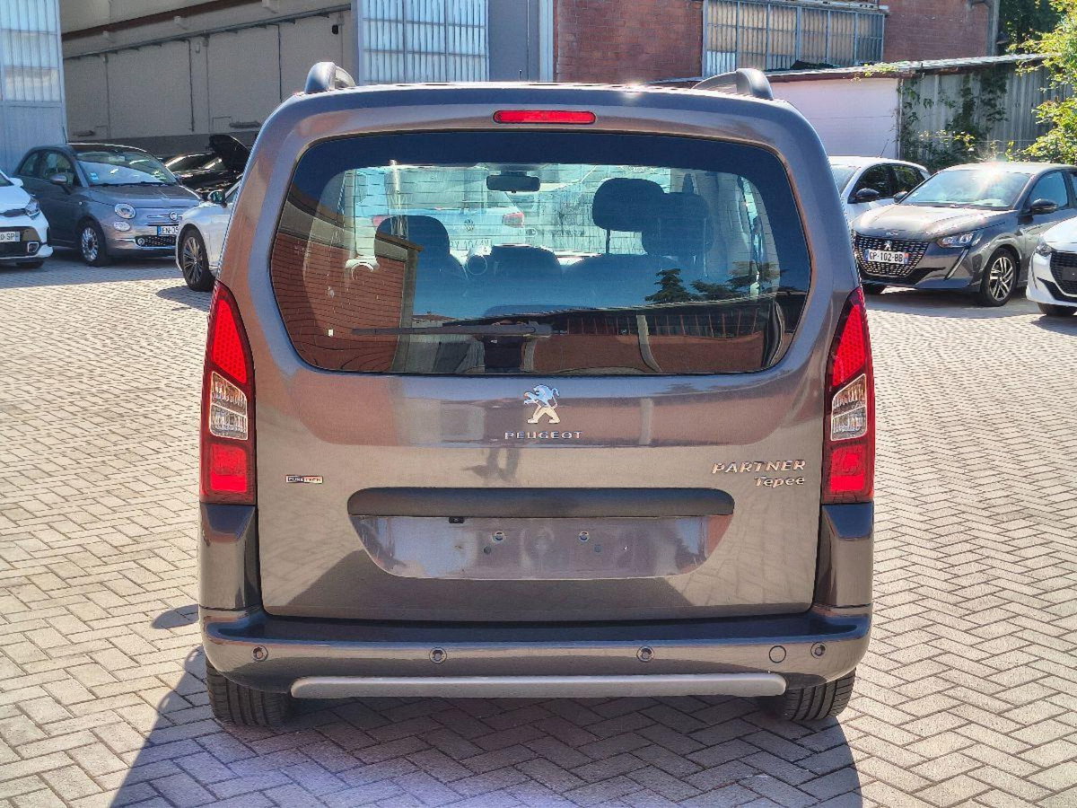 Peugeot Partner VTi 120 Outdoor (7)