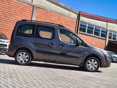Peugeot Partner VTi 120 Outdoor (9)