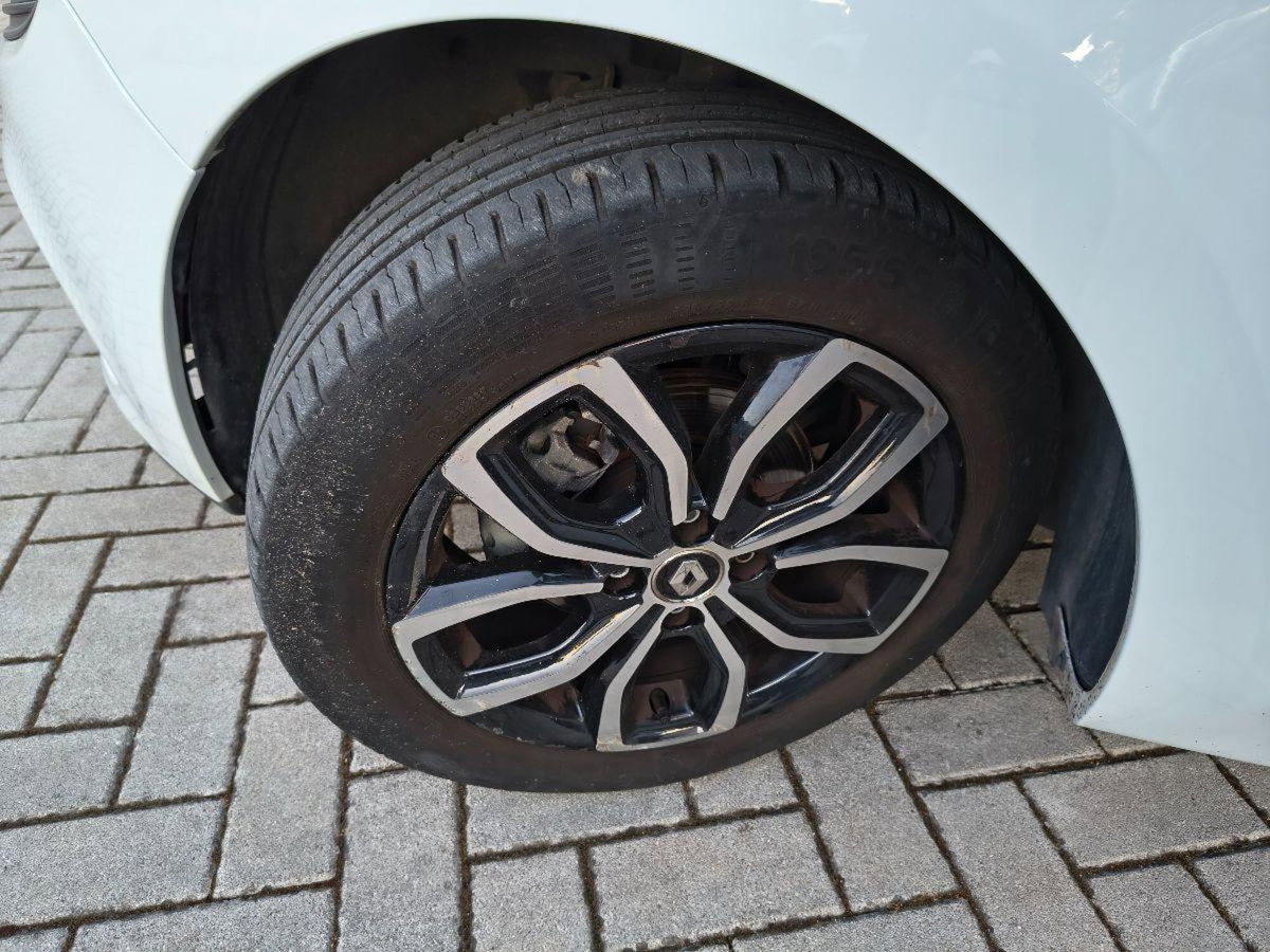 Renault Clio 0.9 TCe 12V 90CV Start&Stop 5 porte Energy (18)
