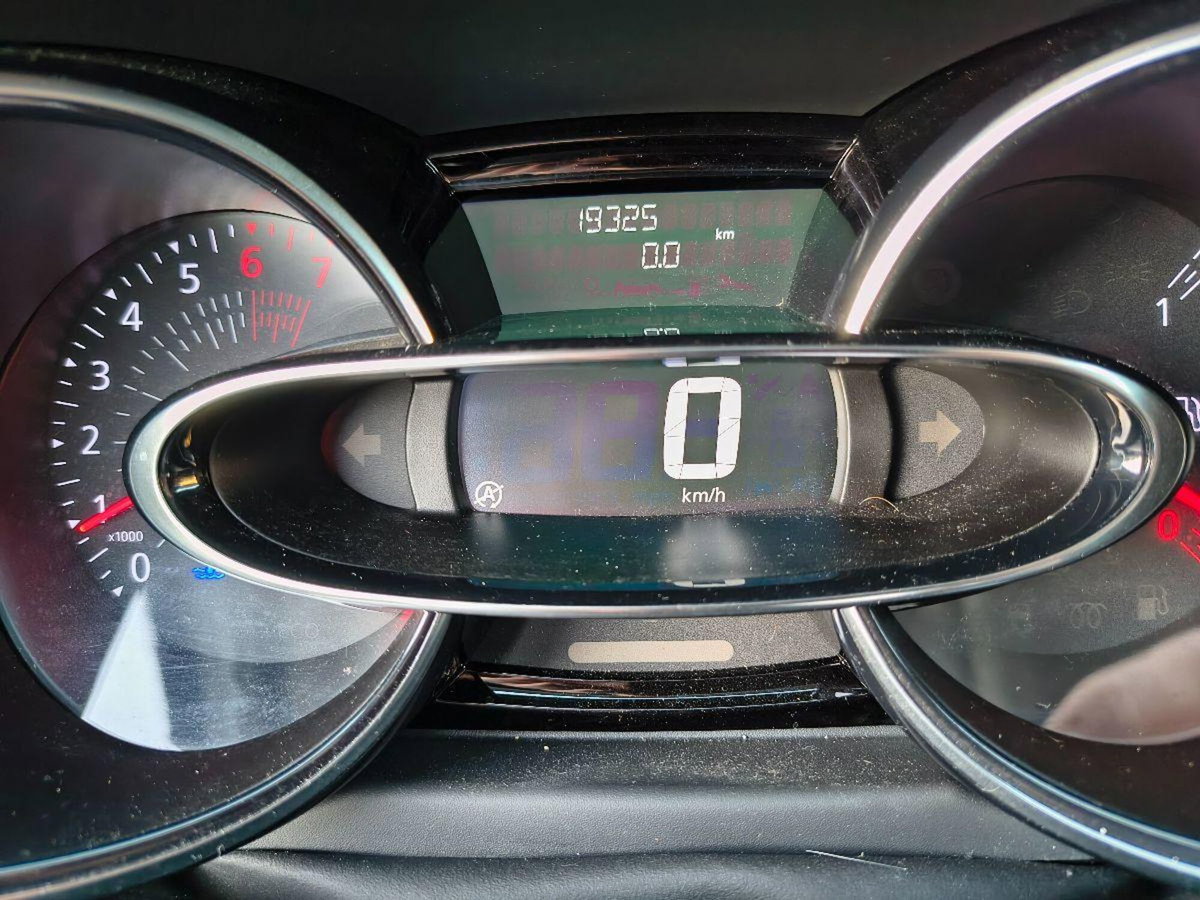 Renault Clio 0.9 TCe 12V 90CV Start&Stop 5 porte Energy (19)