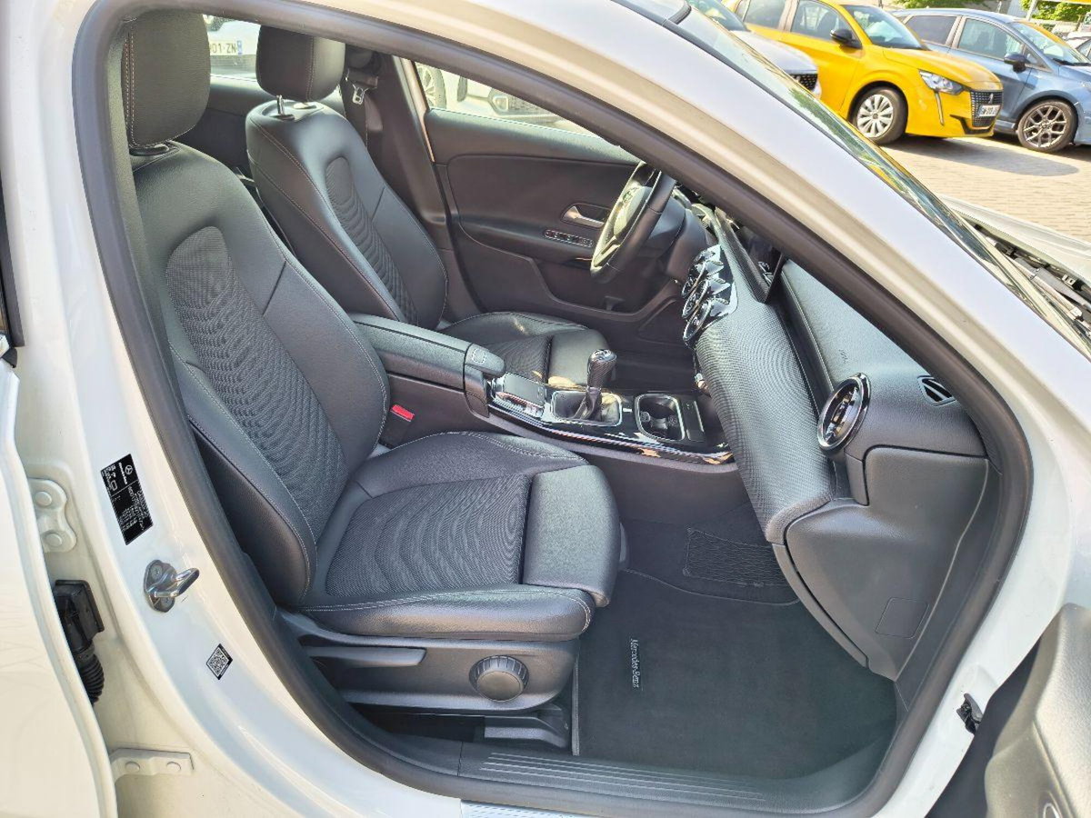 Mercedes-Benz Classe A 160 Business (10)