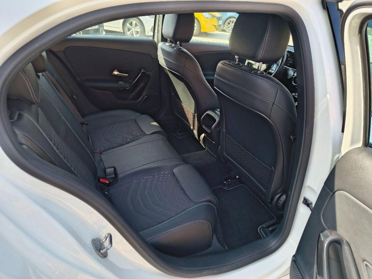 Mercedes-Benz Classe A 160 Business (12)