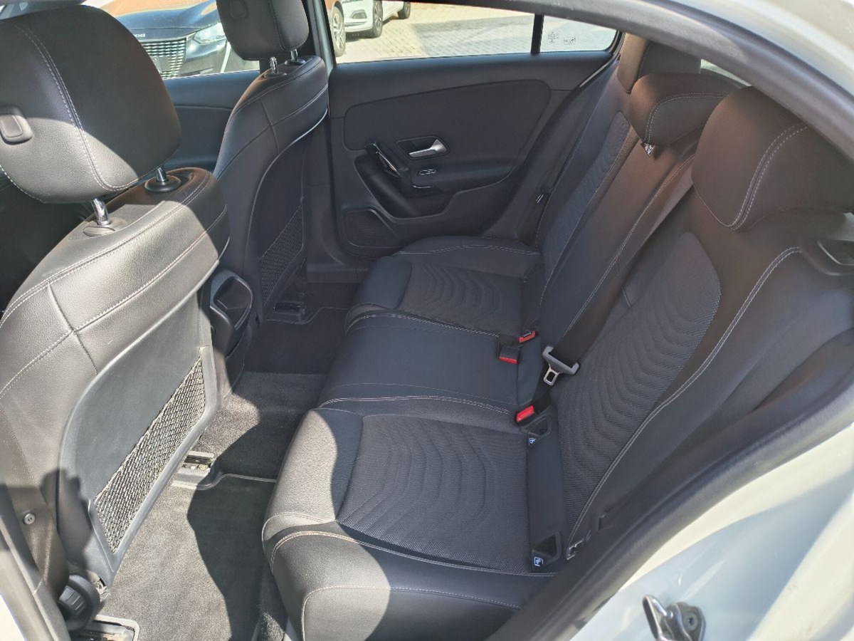 Mercedes-Benz Classe A 160 Business (13)