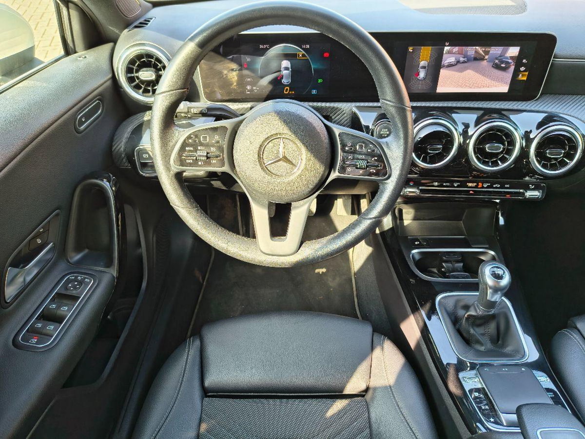 Mercedes-Benz Classe A 160 Business (15)