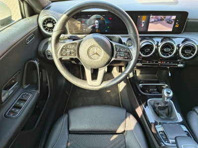 Mercedes-Benz Classe A 160 Business (15)