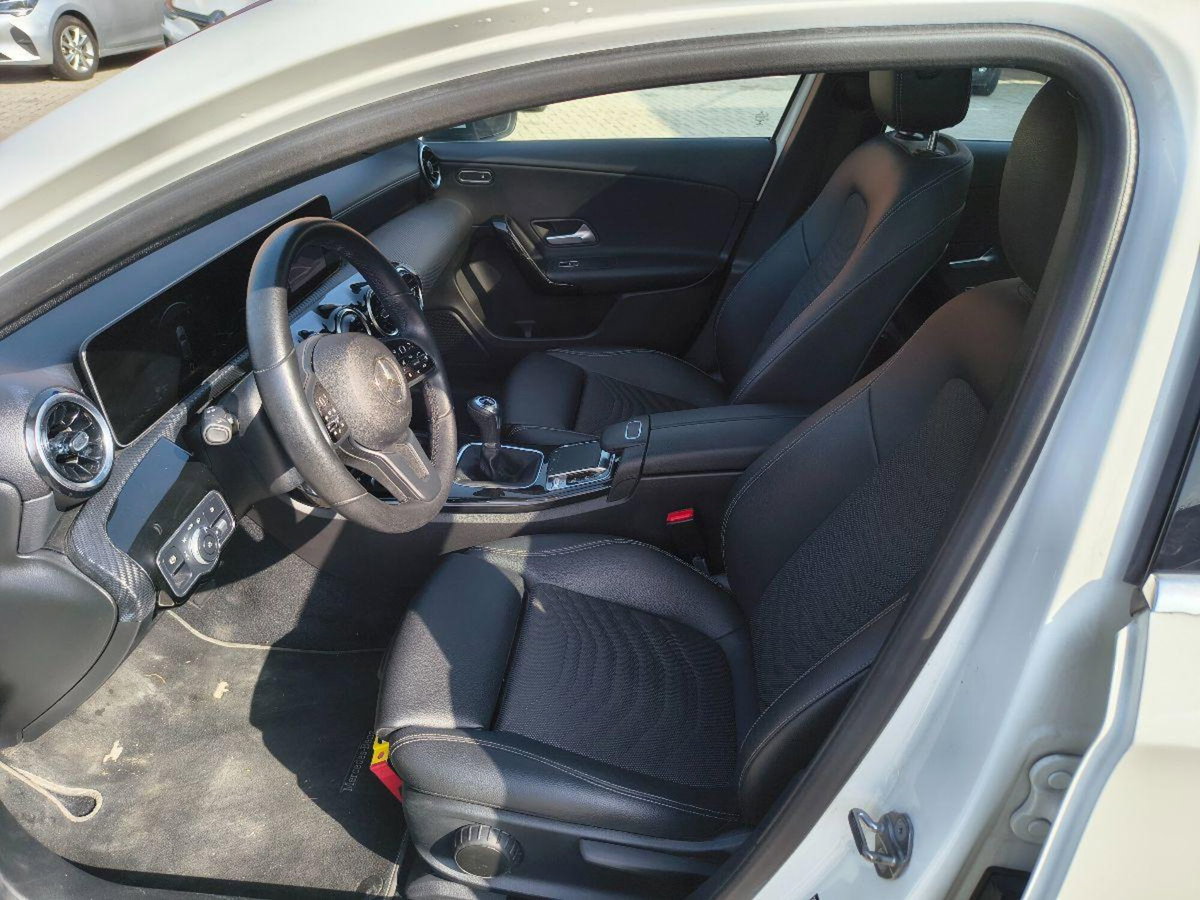 Mercedes-Benz Classe A 160 Business (17)