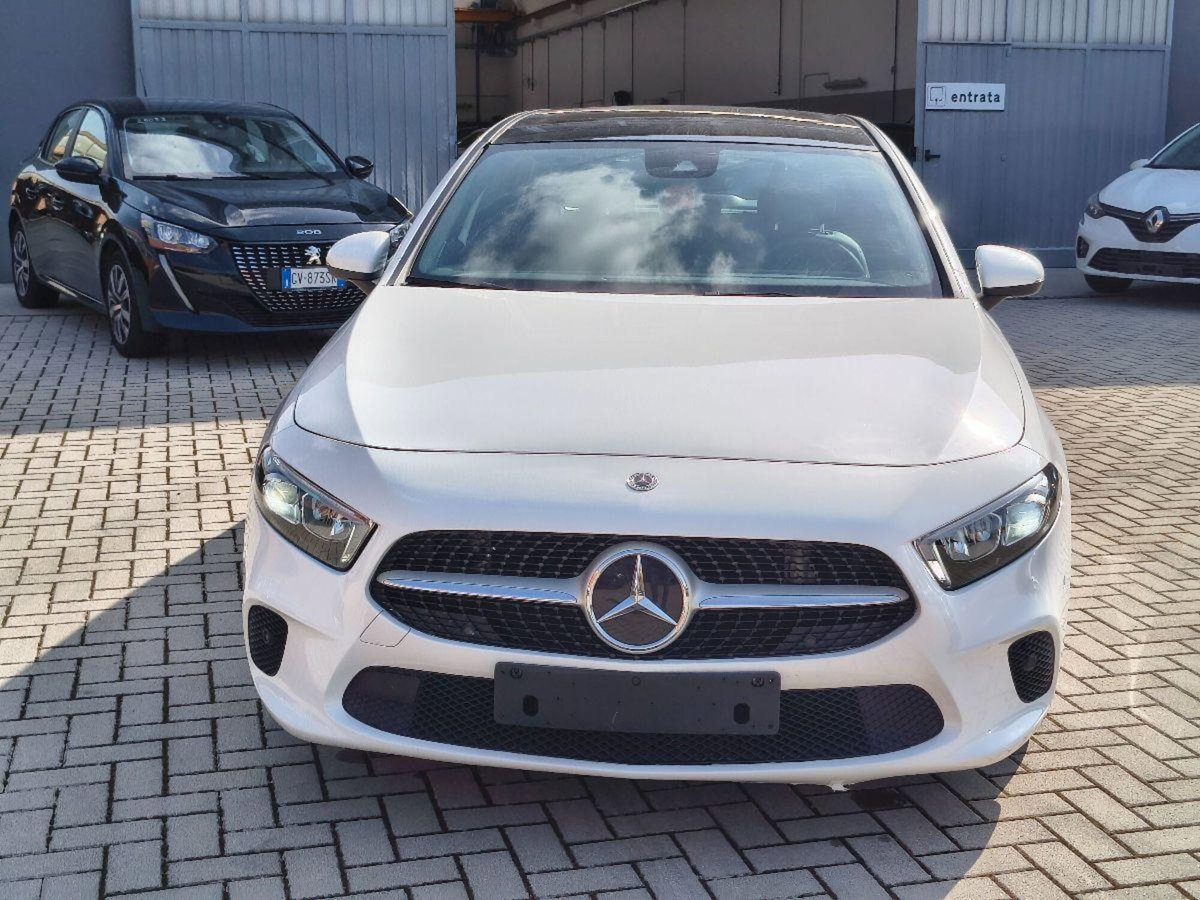 Mercedes-Benz Classe A 160 Business (3)