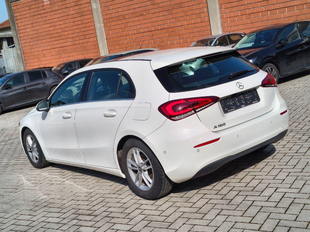 Mercedes-Benz Classe A 160 Business (6)