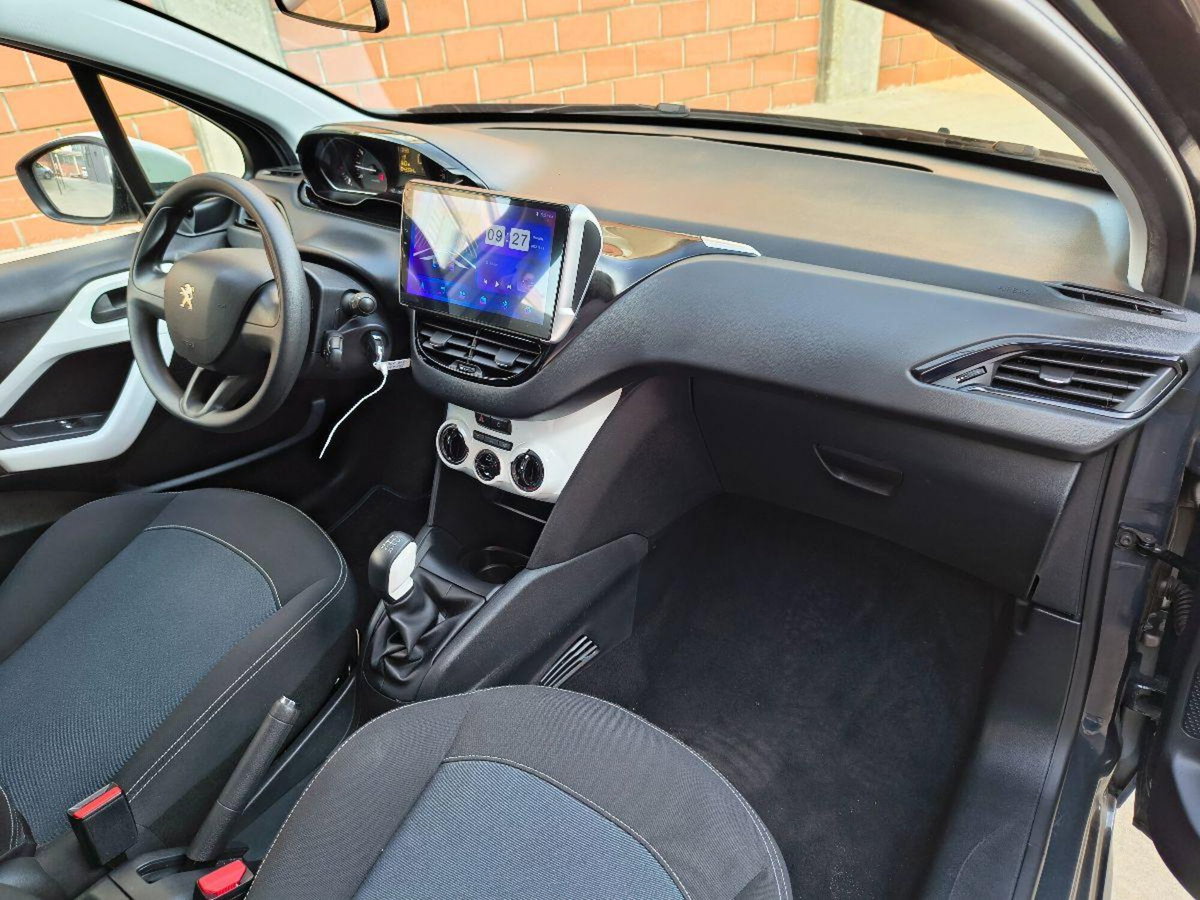 Peugeot 208 VTi 68 CV 5 porte Access (11)