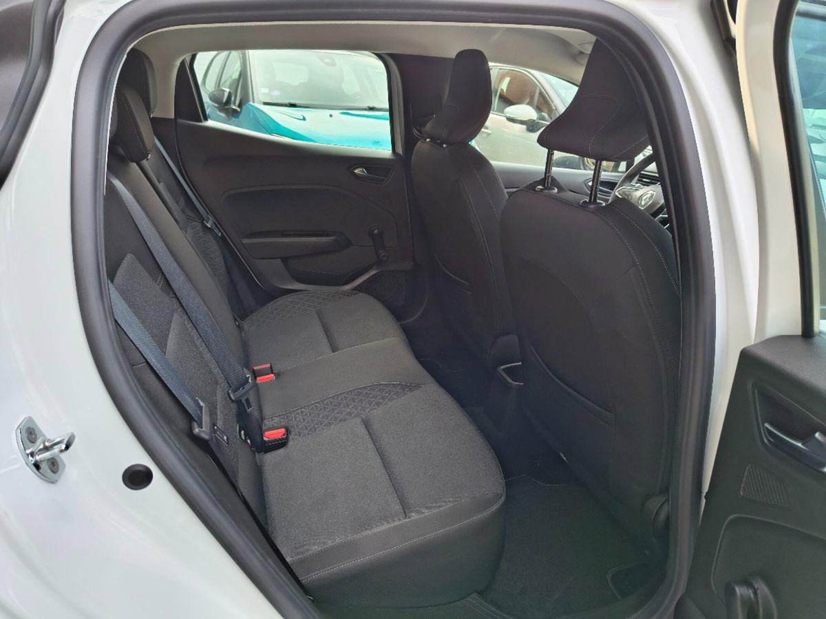 Renault Clio TCe 90 CV 5 porte Intens (12)