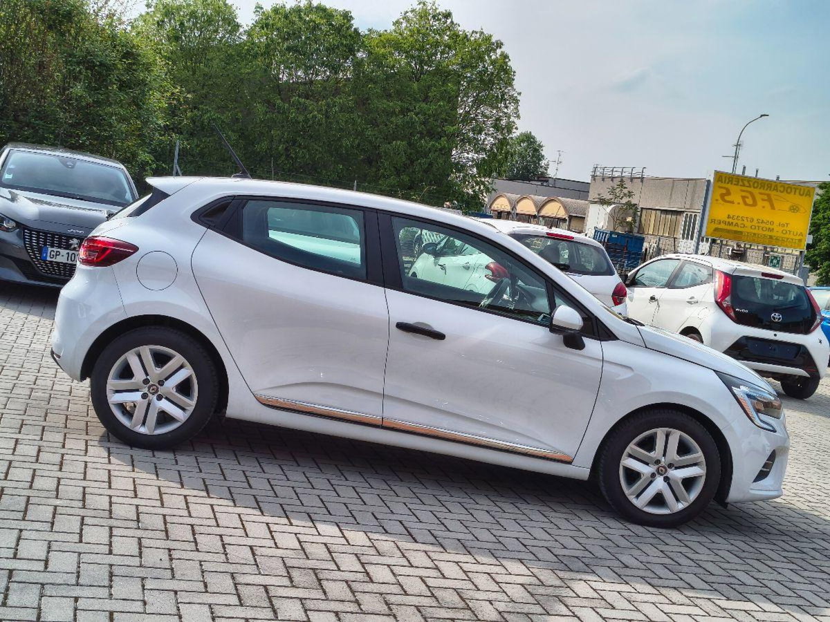 Renault Clio TCe 90 CV 5 porte Intens (9)