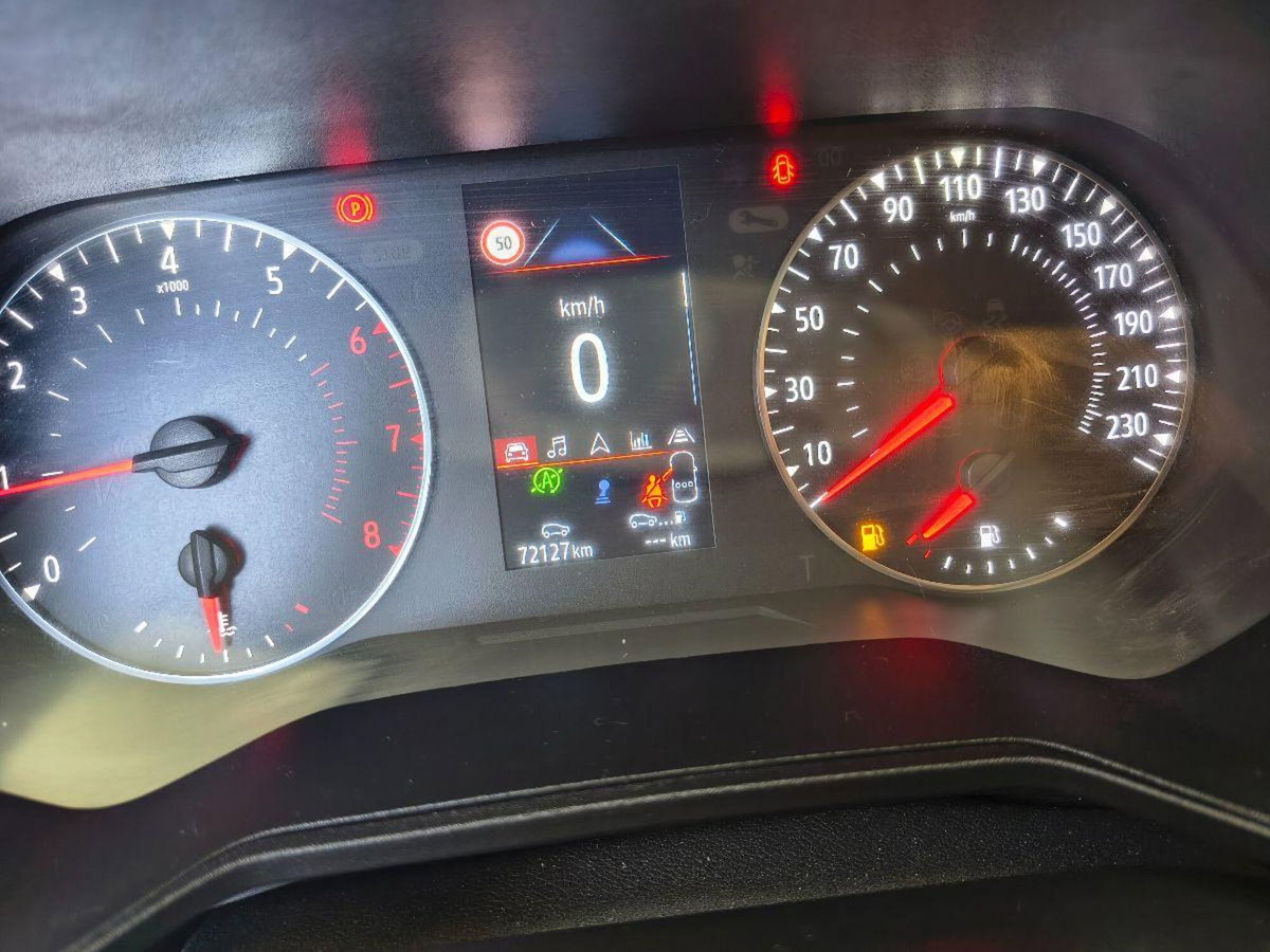 Renault Clio TCe 90 CV 5 porte Life (18)