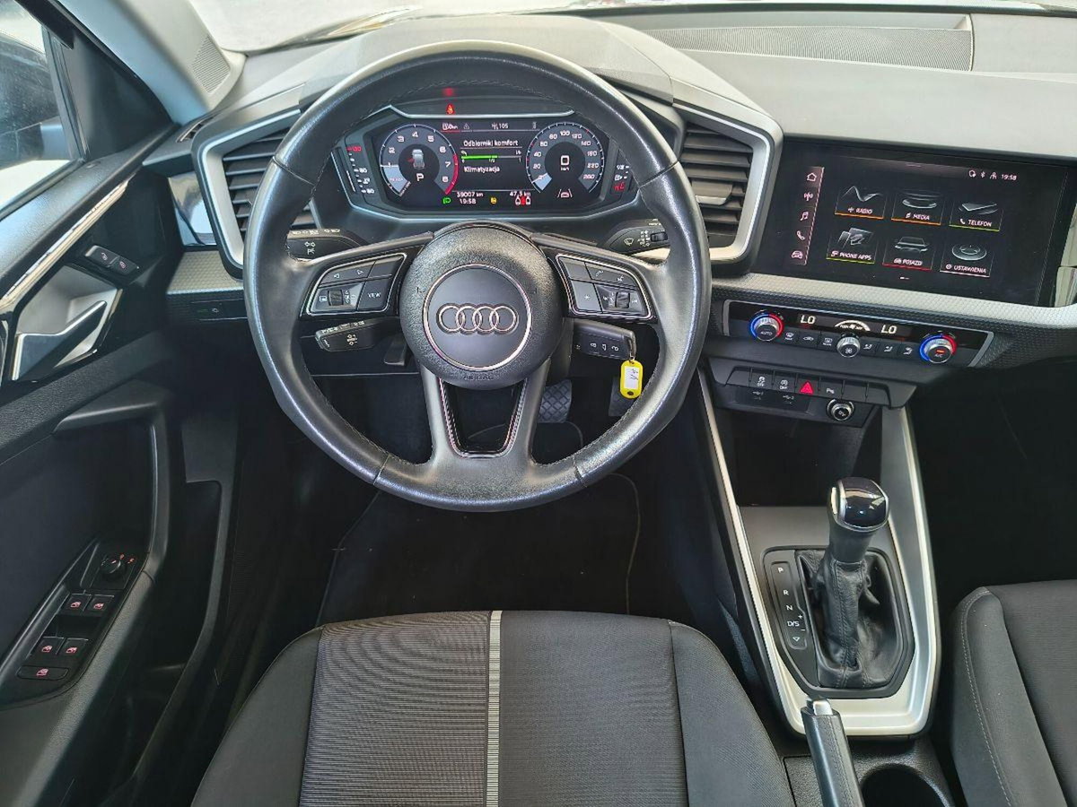 Audi A1 Sportback 25 TFSI Admired (14)