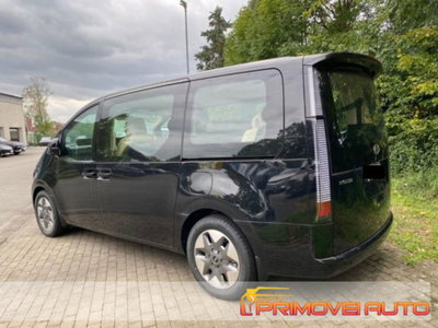 Hyundai Staria 2.2 awd auto (3)