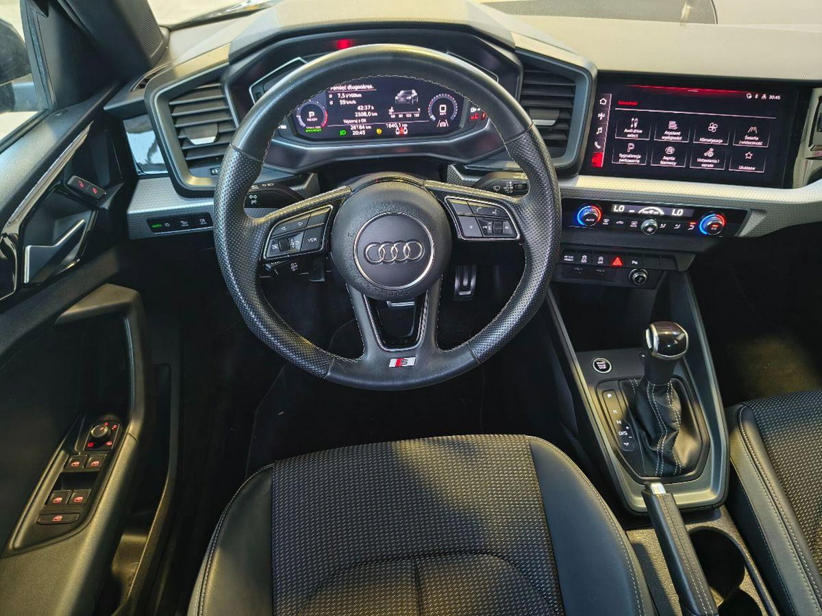 Audi A1 Sportback 30 TFSI S line edition (14)
