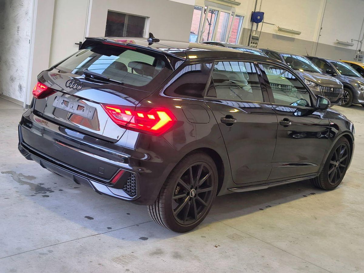 Audi A1 Sportback 30 TFSI S line edition (7)
