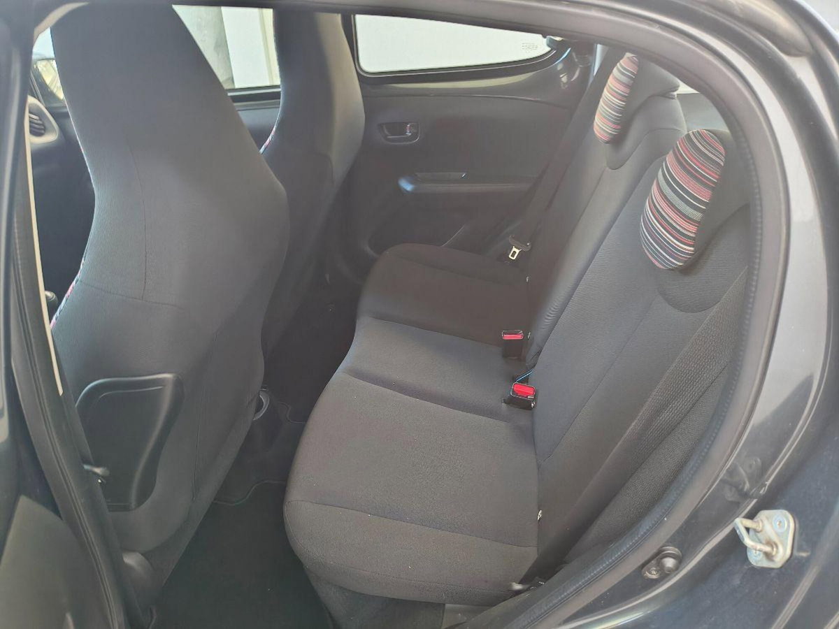 Citroen C1 C1 VTi 72 5 porte Feel (12)