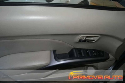 Mitsubishi Outlander 2.0 DI-D Instyle 7 p.ti DPF (9)